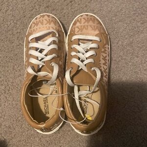Michael's Kors Shoes